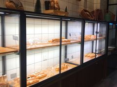 面包甜点陈列柜-81bakery(关山路店)