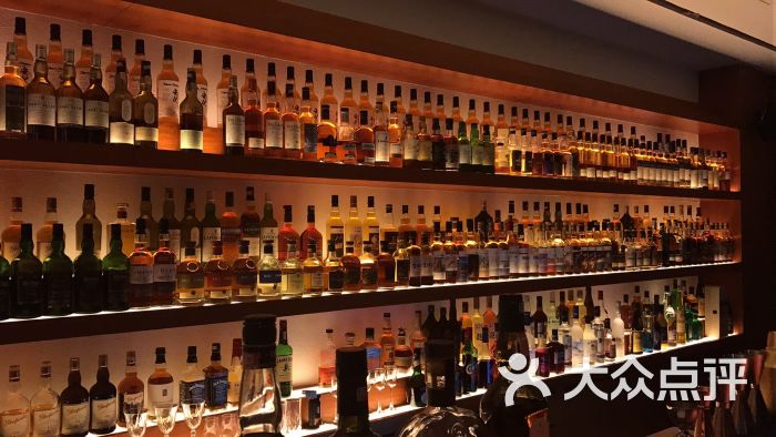 charles whisky bar图片 - 第13张