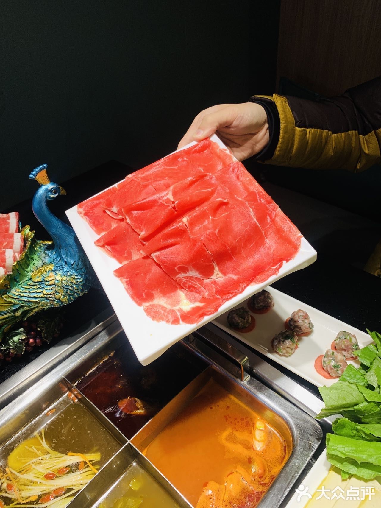 牛老捞火锅｜四宫格锅底，满足多口味的你💋