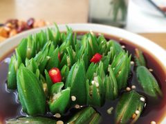 捞汁秋葵-青梅酒肆PLUS(长白仙岛北路店)