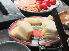 -老牌坊云南鱼豆花火锅(哈西万达店)