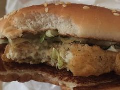 -麦当劳(滨河路DT店)