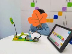 -童程童美·信息学竞赛·乐高机器人编程(长宁来福士校区)