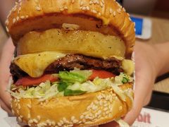 -The Habit Burger Grill 哈比特汉堡(复兴soho店)