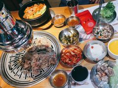 -老炉家木炭烤肉(长江国际店)