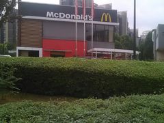 -麦当劳(仙林亚东城得来速店)