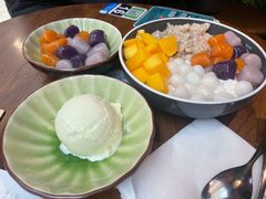 -三花奶奶的甜品(百联嘉定购物中心店)
