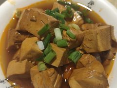 小葱卤豆腐-凤起龙游老面包子(凯德晶品店)
