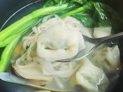 海鲜餛飩面-昆山琶拉帝诗酒店·河畔咖啡厅Riverside Cafe