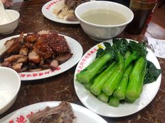 三拼烧味饭-陈光记烧腊店(罗保博士街店)