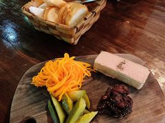 -羽深肉铺 Steak & Wine