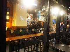 -星巴克(西藏路店)