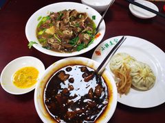 -小胖包子王(光明楼店)