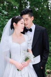 -芭莎视觉婚纱摄影(花溪店)