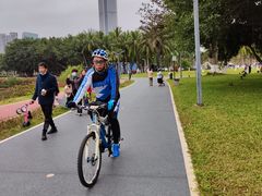 -万绿园
