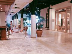 -Sunset Bar(丹绒亚路香格里拉店)