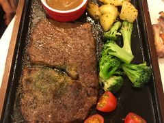 -必胜客(WOW象山涌金广场店)