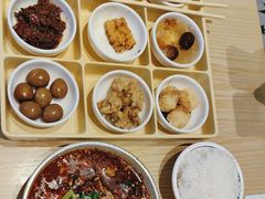 -蓉李记成都名小吃(太原龙湖万达店)