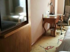 -维也纳国际酒店广州萝岗万达广场店-停车场