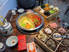 -芈重山老火锅(洪崖洞店)