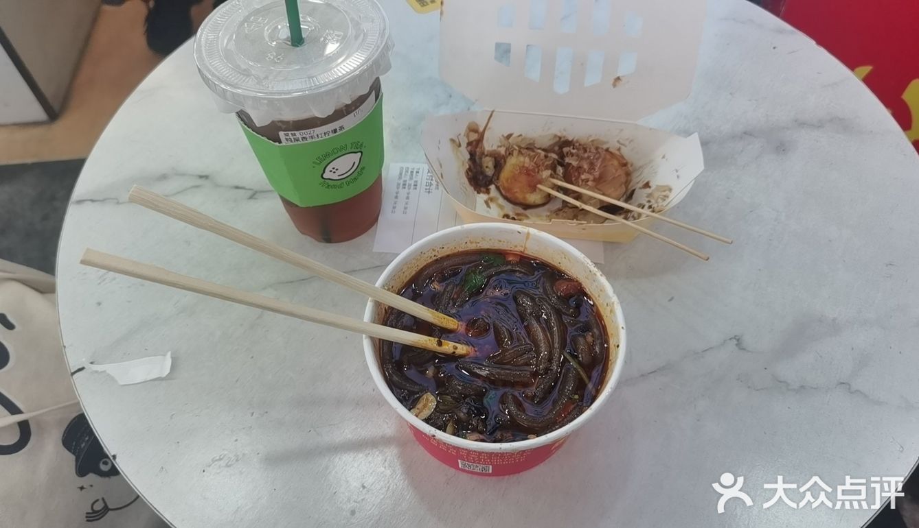 久违了，熟悉的街角老店