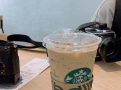 -星巴克臻选(上海淮海百盛购物中心店)