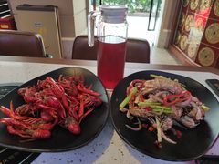 -沪小胖·小龙虾·蓝龙王(八佰伴店)