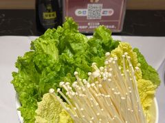 -红鼎豆捞·非遗鲍皇汤火锅(宝丰路店)