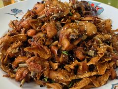 -雪湖煜辰鱼头老店(雪野湖店)