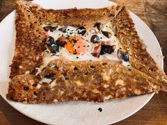 熏肉鸡蛋芝士奶油蘑菇可丽饼-RAC BAR(安福路店)