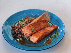 烤三文鱼色拉-新元素(蓝色港湾店)