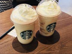 -星巴克(南京弘阳购物中心店)