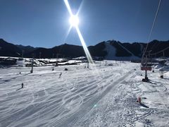 -丝绸之路山地度假区滑雪场