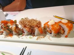 -花漫里日式餐厅(城东中骏店)