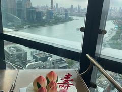 -巴黎贝甜(大宁国际商业广场店)