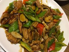 腊八蒜烧肥肠-妈妈的味道(工人体育场东路店)