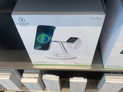 -Apple零售店(华贸购物中心店)