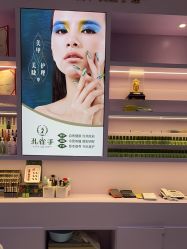 -孔雀手美甲美睫护理