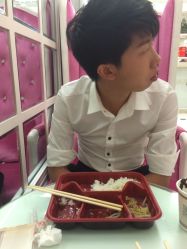 -唯爱婚纱国际影城(曙光大厦店)