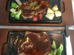 -必胜客(WOW南雄店)