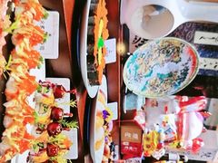-雍容荟帝王蟹活龙虾展台自助(IFS黑金店)