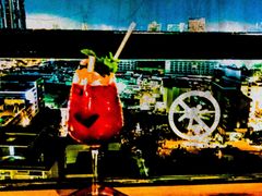 -瑰丽酒店·海吧·天际下午茶·现场DJ·天台酒吧