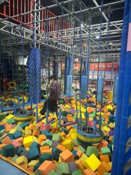 -多乐岛运动游乐城(杭州店)