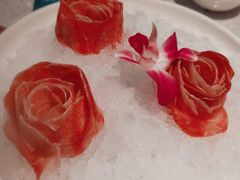 精选牛舌-三人行骨头王火锅(长寿店)