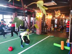 -GYMPLUS私教健身会馆(大悦城店)