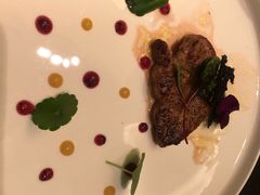 -杭州逸酒店(西湖武林店)