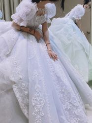 -Color卡诺婚纱礼服馆(南京严选店)