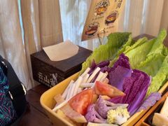 -花菇朵·云山雀 ll 野生菌锅·野果酸汤·精品滇菜(万柳店)