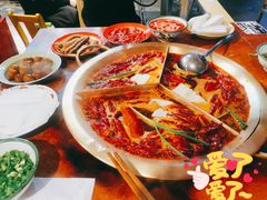 -叁口煮老火锅(东升店)