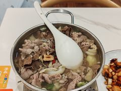 -犇逸·乐山跷脚牛肉·四川现炒(览海店)